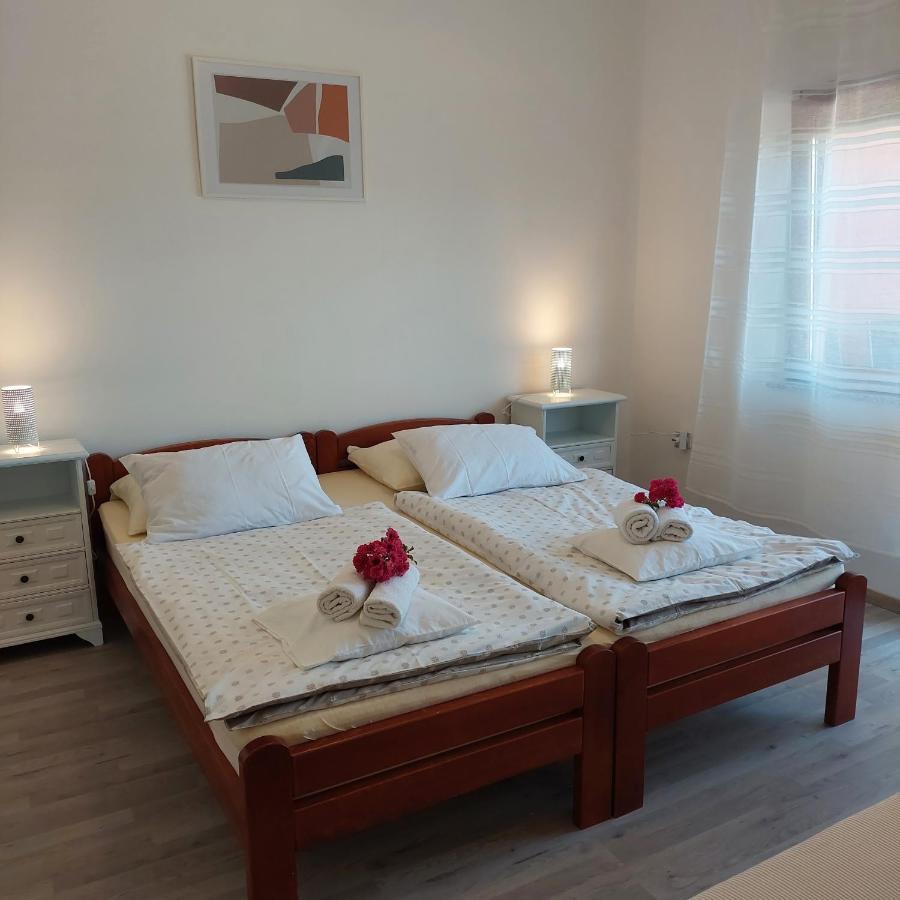 Apartman Branka ラビン エクステリア 写真