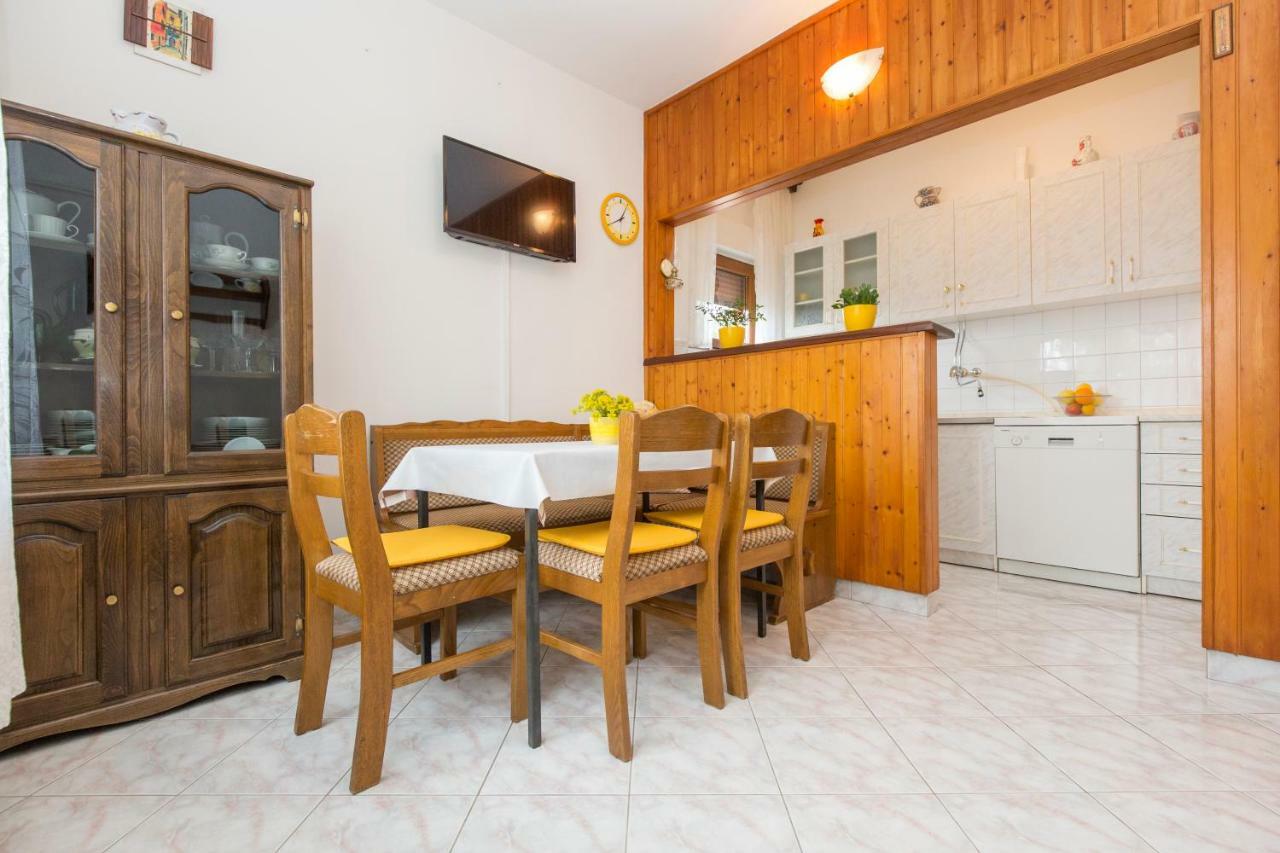 Apartman Branka ラビン エクステリア 写真