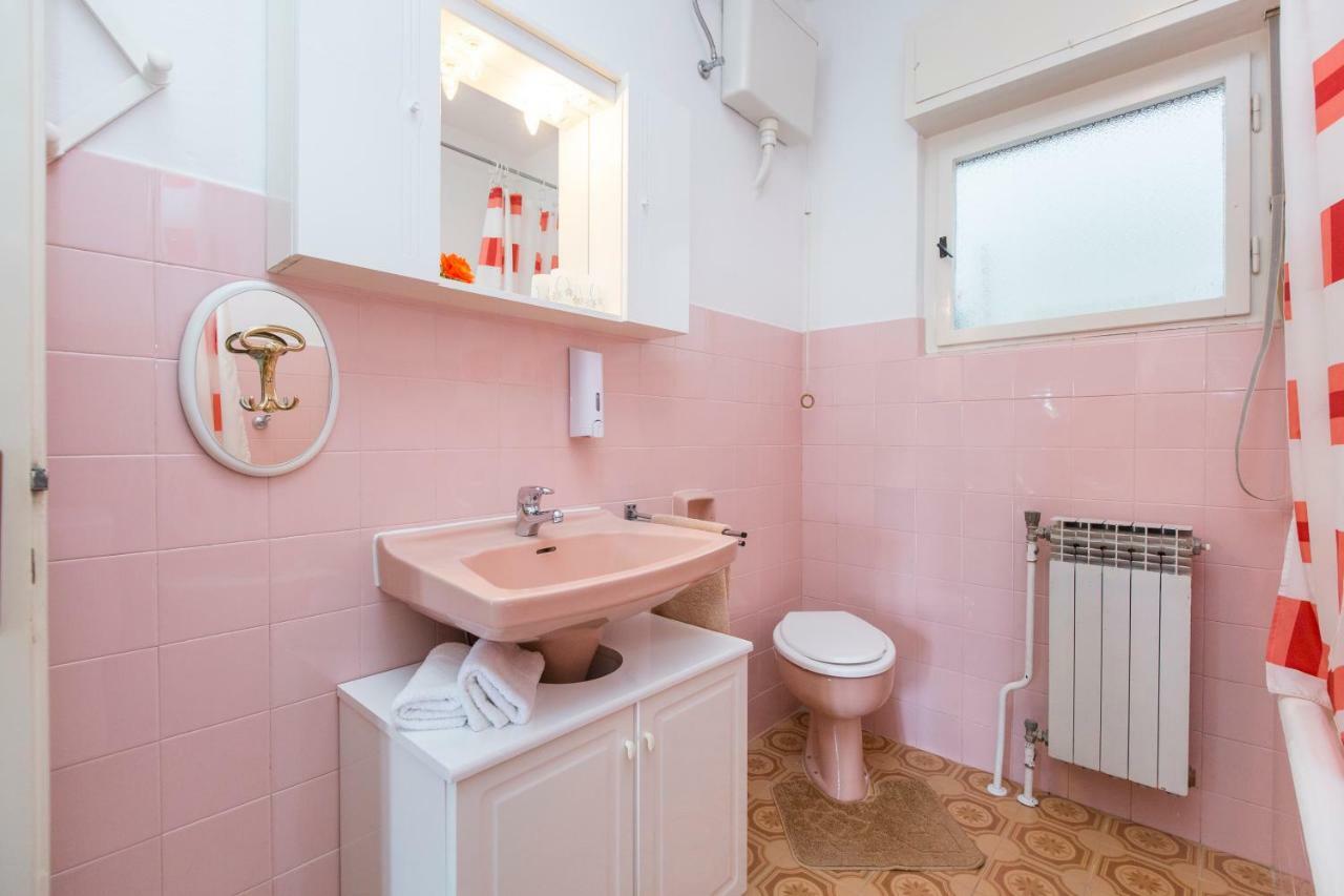 Apartman Branka ラビン エクステリア 写真